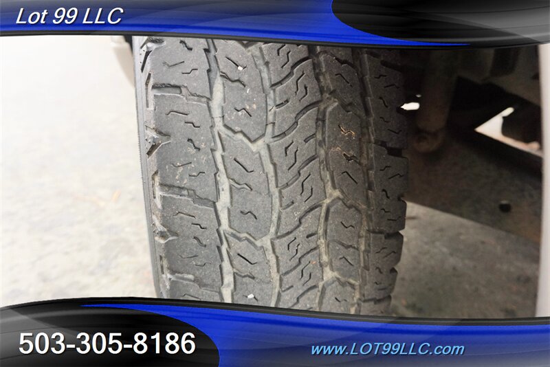 Used 2001 Ford Excursion Limited RWD image 4