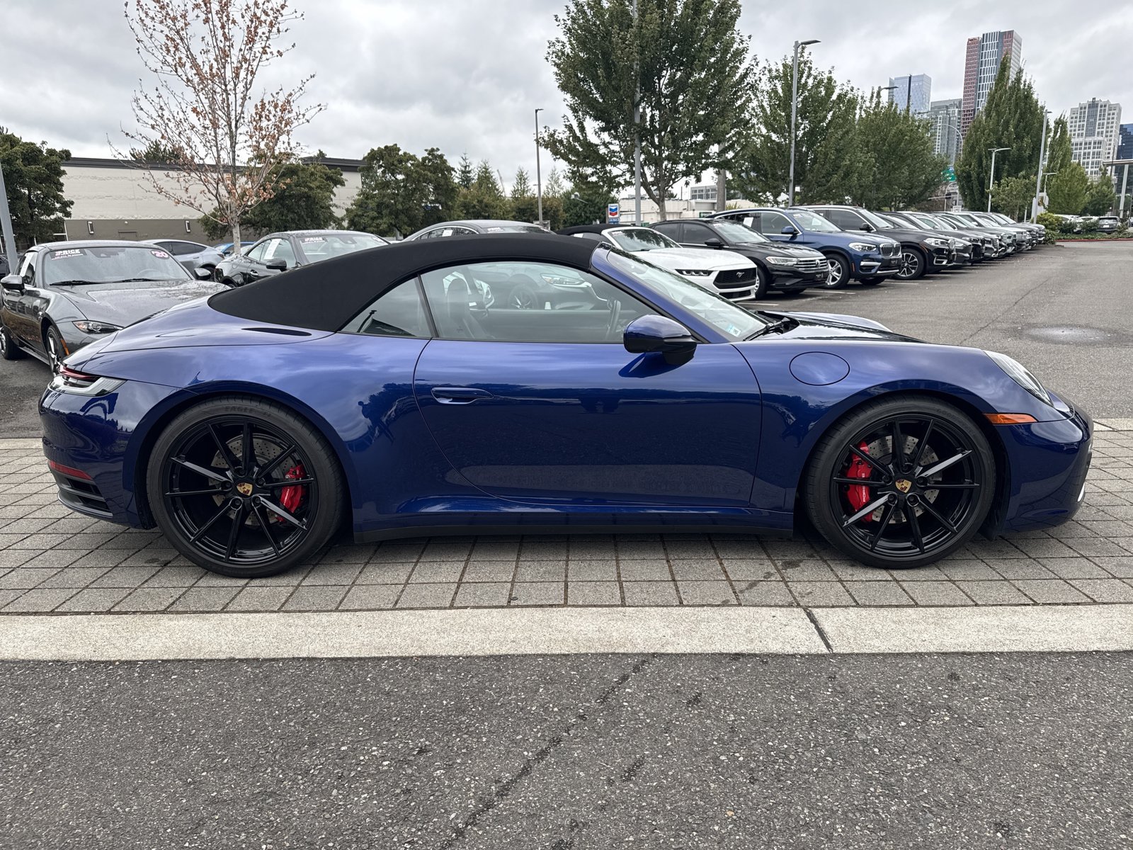 Used 2020 Porsche 911 Carrera S RWD image 4
