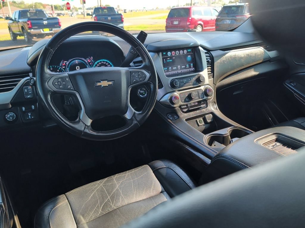 Used 2017 Chevrolet Tahoe LT w/ LT Signature Package AWD/4WD image 13