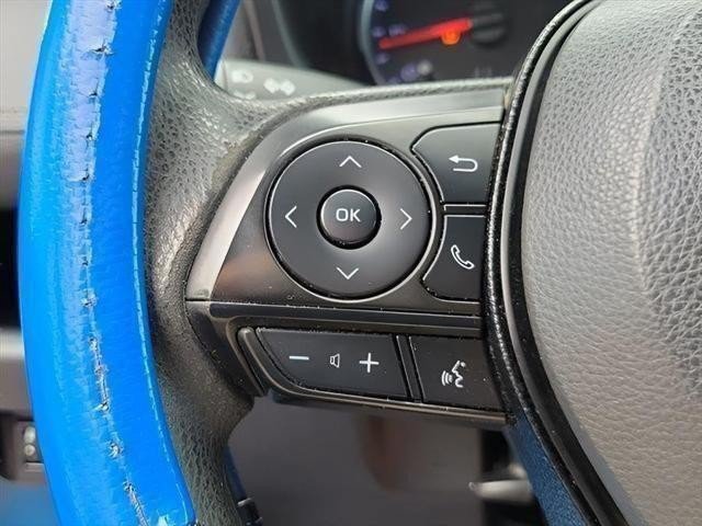 Used 2019 Toyota RAV4 LE FWD image 13