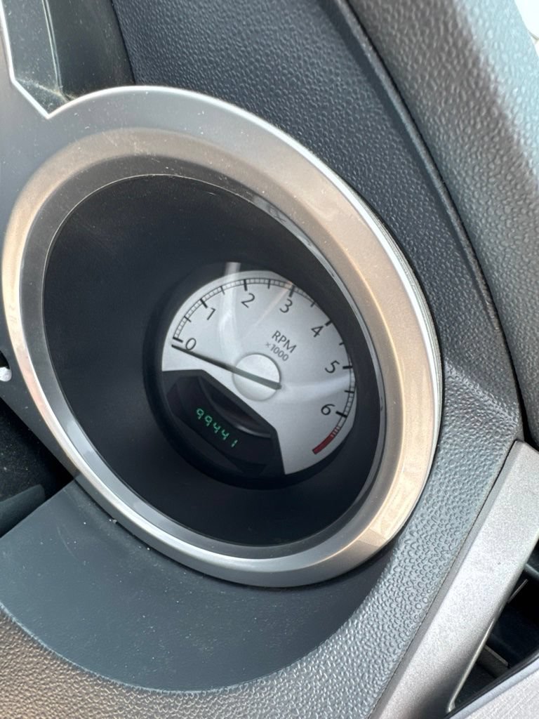 Used 2008 Chrysler Sebring Touring FWD image 8