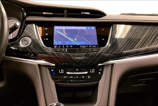 Used 2023 Cadillac XT6 Premium Luxury w/ Technology Package image 31