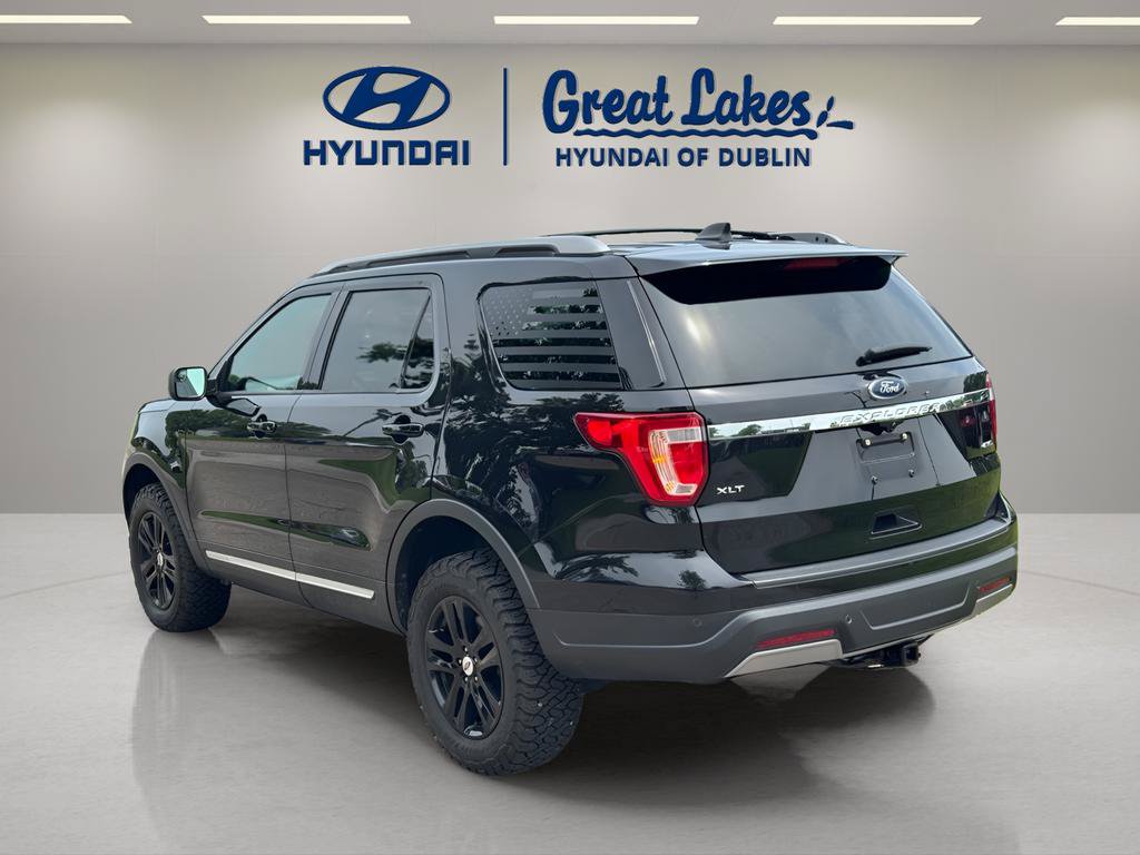 Used 2019 Ford Explorer XLT AWD/4WD image 3