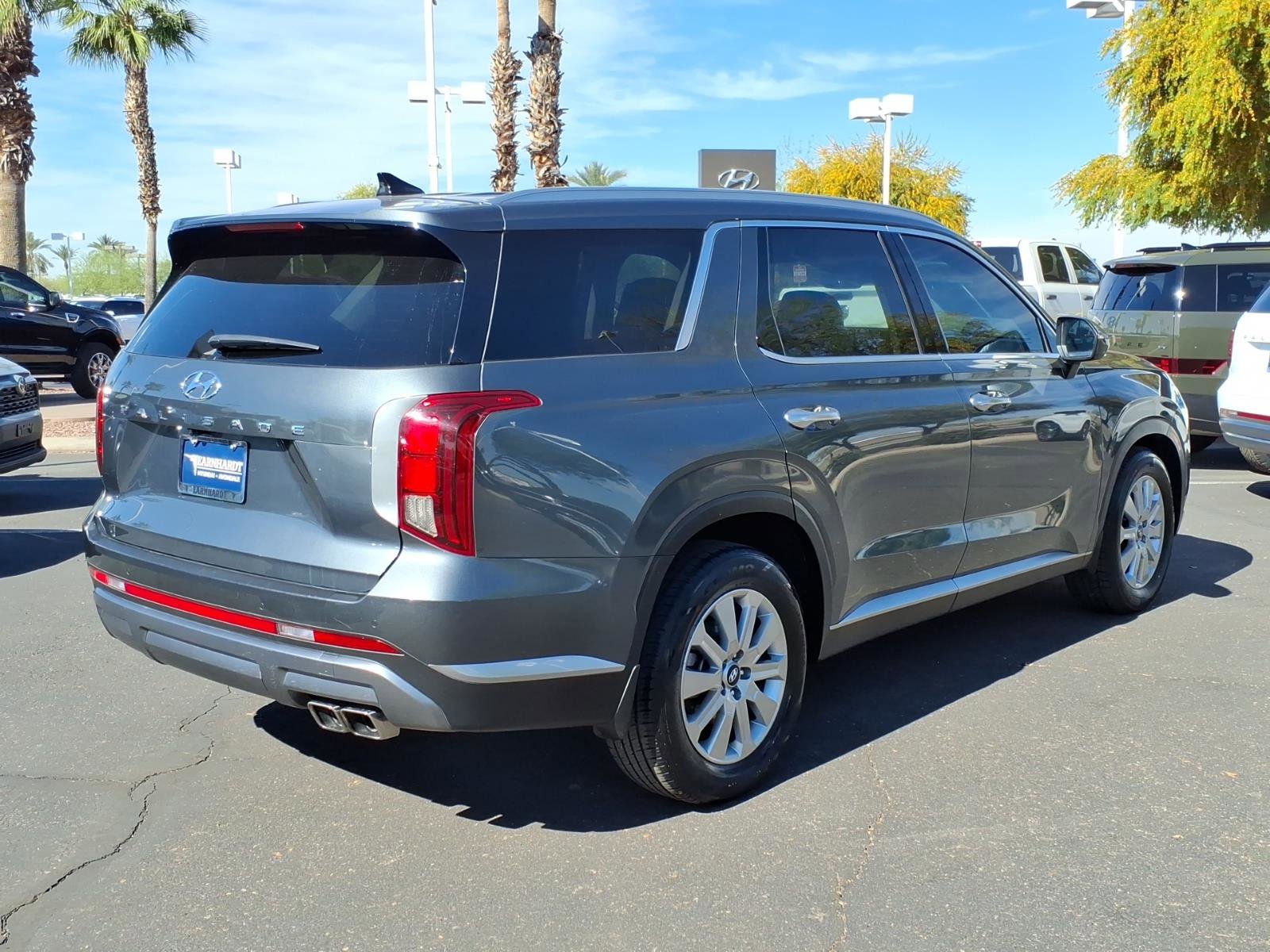 Used 2023 Hyundai Palisade SEL image 5