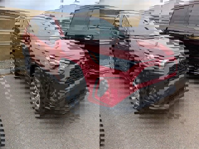 Used 2023 Toyota RAV4 LE image 5