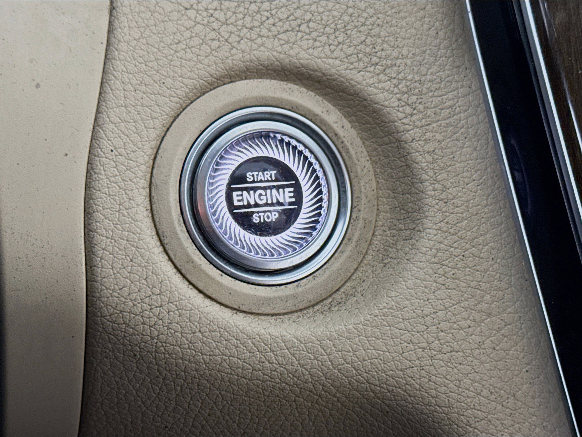 Used 2019 Mercedes-Benz C 300 Sedan image 21