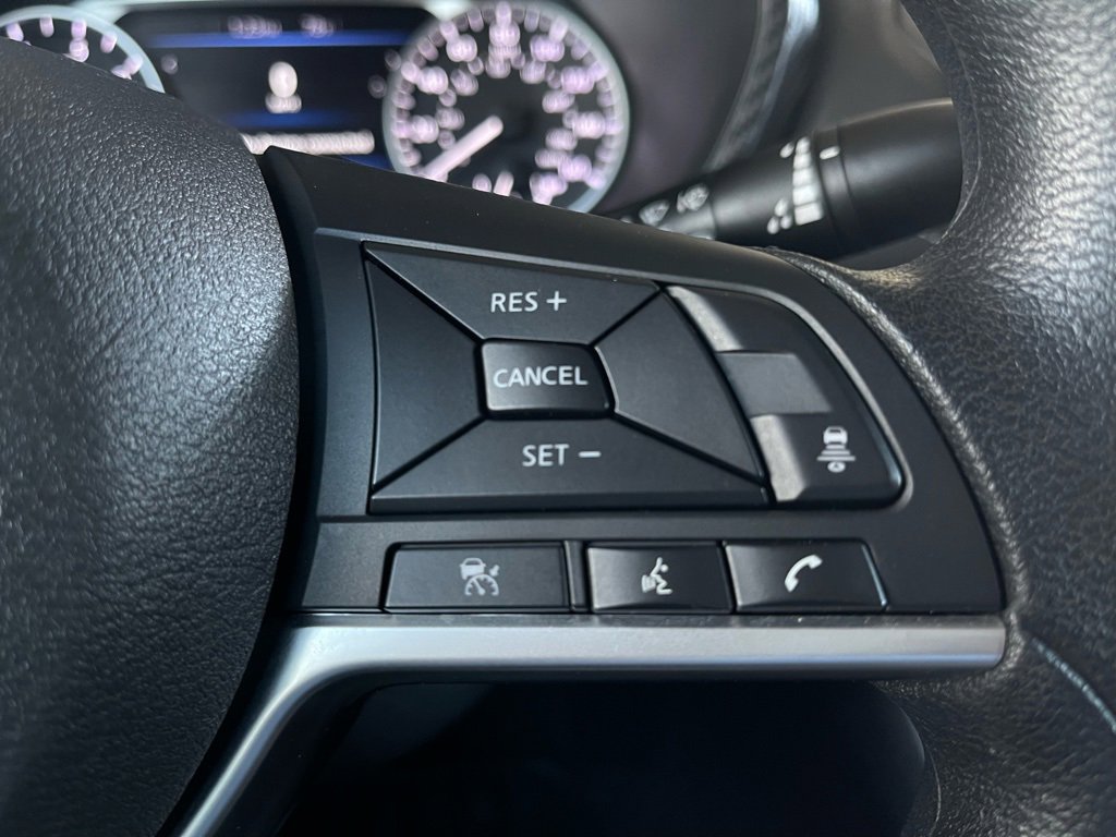 Used 2024 Nissan Sentra SV image 24