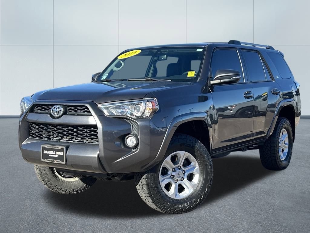Used 2019 Toyota 4Runner SR5 Premium image 1