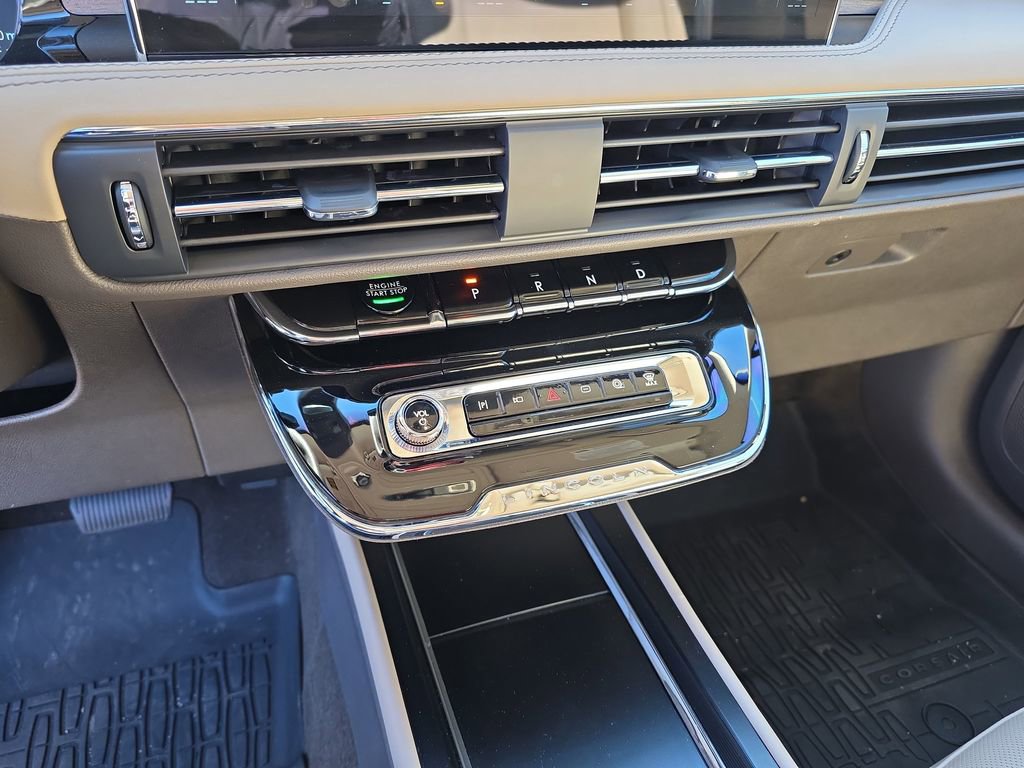 Used 2023 Lincoln Corsair Grand Touring w/ Equipment Group 301A image 29