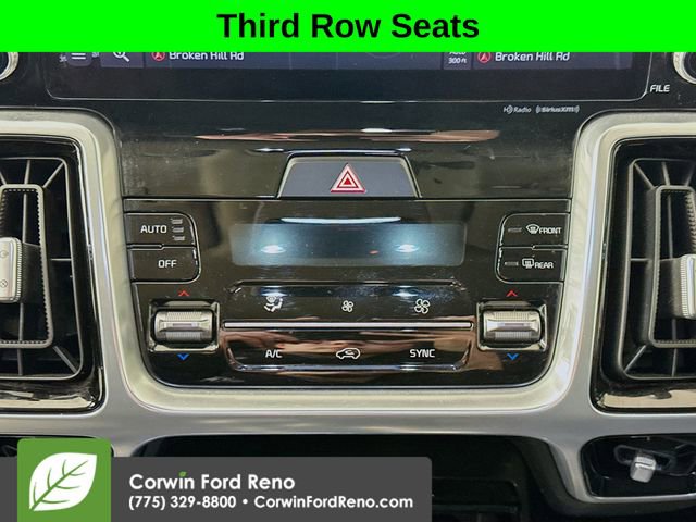 Used 2021 Kia Sorento SX image 16