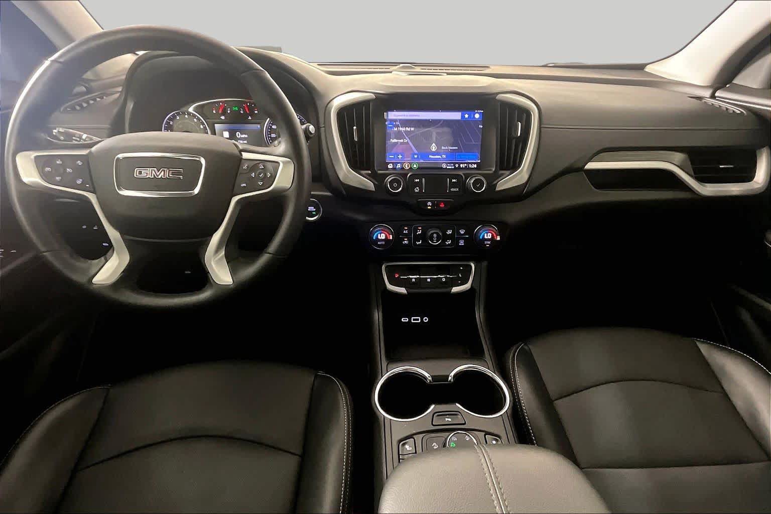 Certified 2024 GMC Terrain SLT w/ Infotainment Package II AWD/4WD image 14