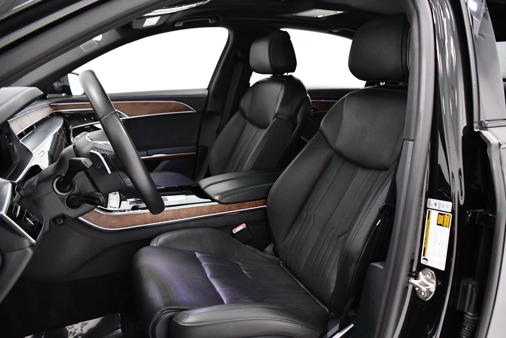 Used 2023 Audi A8 L 3.0T w/ Luxury Package image 19