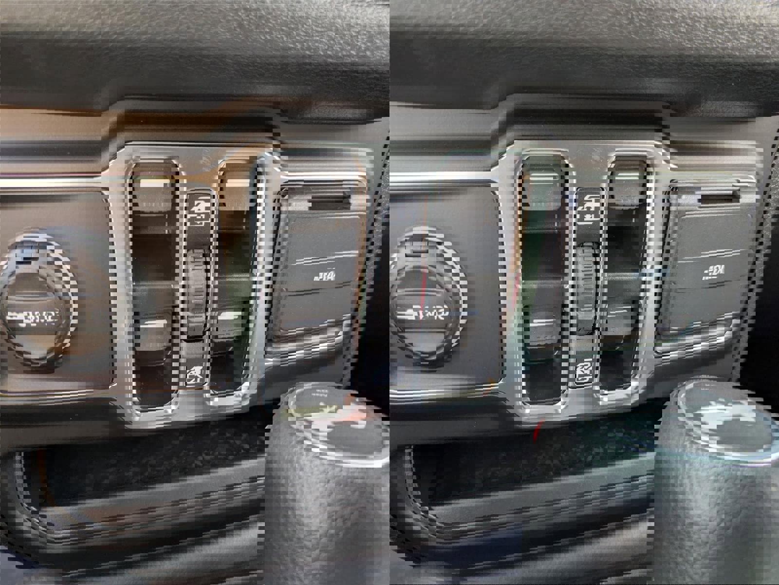 New 2025 Jeep Wrangler Sport S image 12