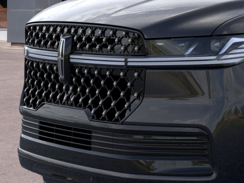 New 2026 Lincoln Navigator L Black Label AWD/4WD image 17