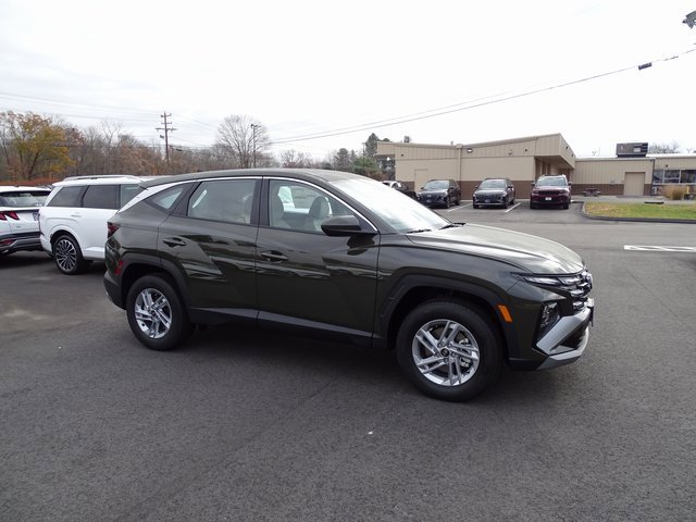 New 2026 Hyundai Tucson SE image 4