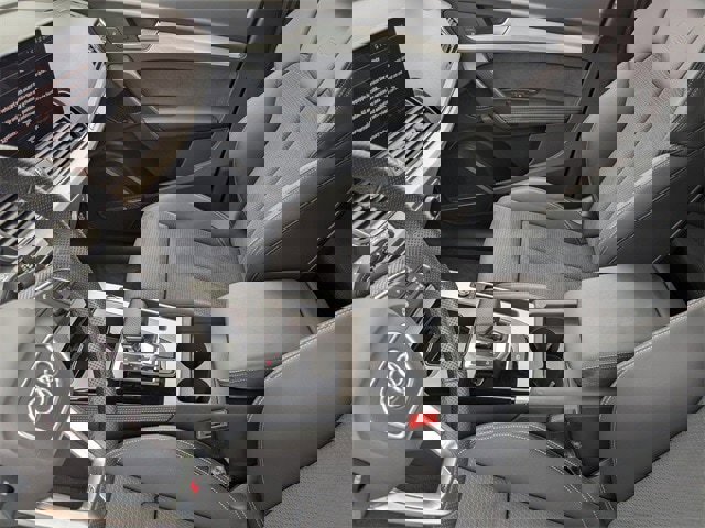 Used 2024 Audi Q5 e Premium Plus image 31