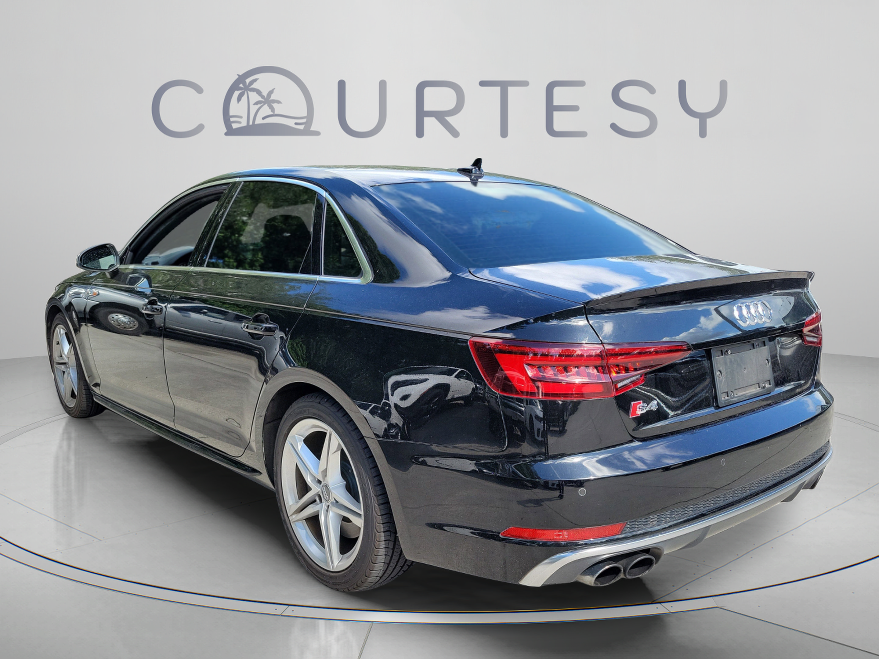 Used 2018 Audi S4 Premium Plus w/ Navigation Package AWD/4WD image 2