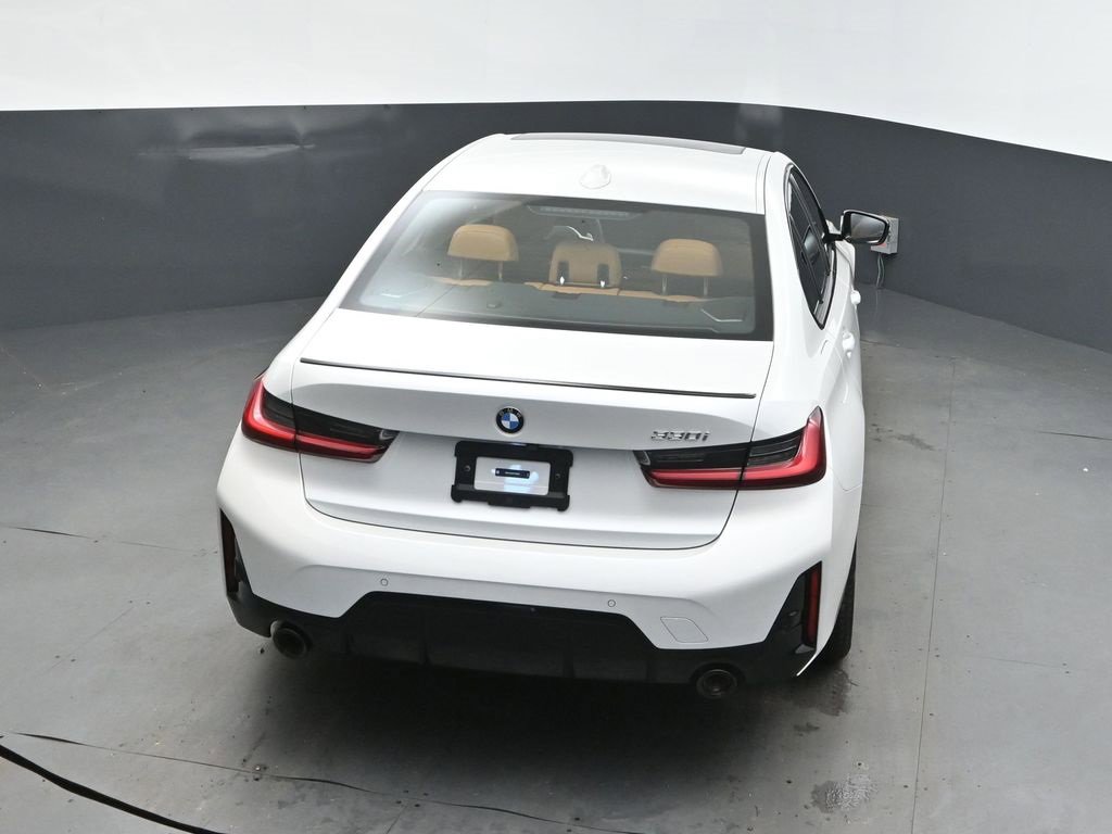 New 2026 BMW 330i Sedan w/ M Sport Package image 33