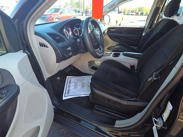 Used 2012 Dodge Grand Caravan Crew w/ Crew Value Pkg FWD image 18