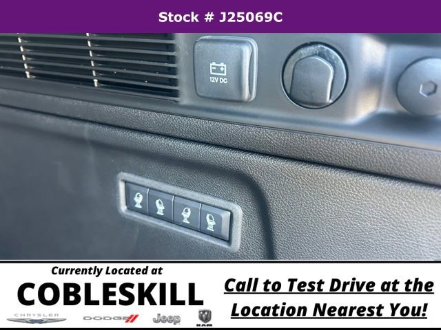 New 2025 Jeep Wagoneer L 4WD image 14