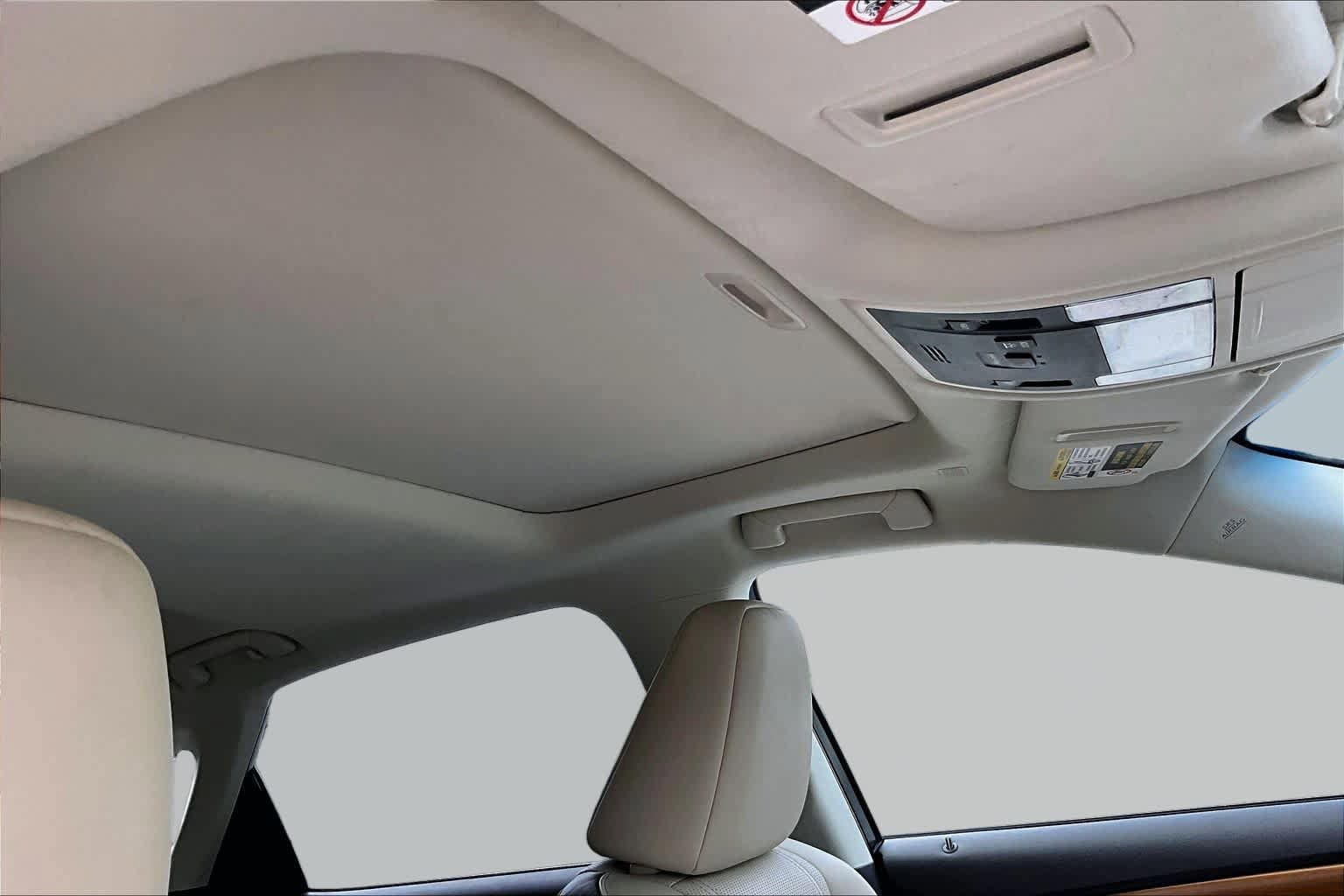 Used 2019 Lexus RX 450h AWD w/ Navigation Package image 13