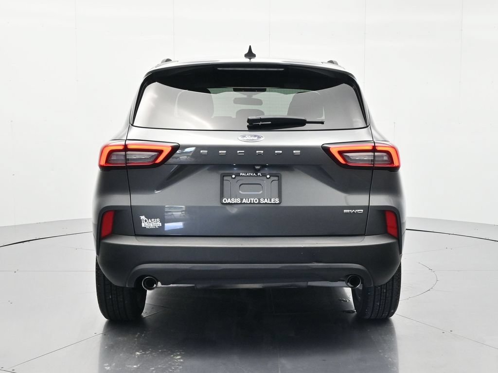 Used 2025 Ford Escape ST-Line Select AWD/4WD image 6