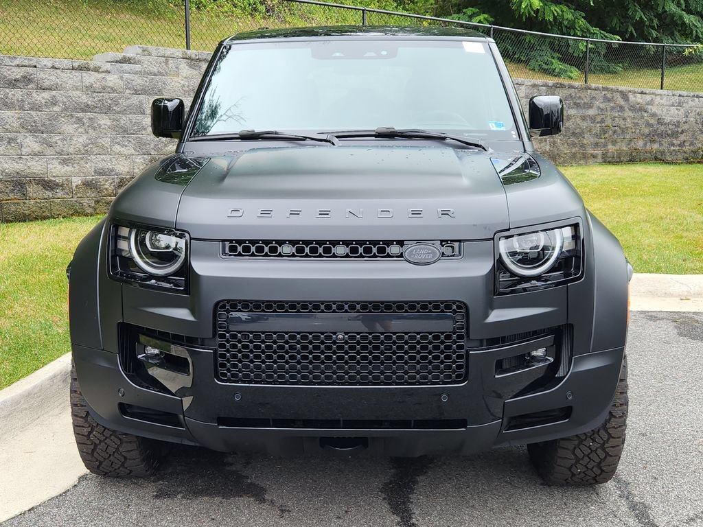 New 2026 Land Rover Defender 110 OCTA AWD/4WD image 8