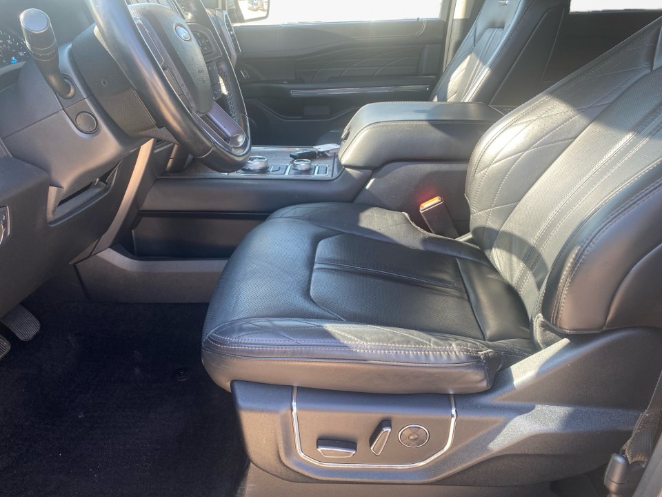 Used 2021 Ford Expedition Platinum AWD/4WD image 11