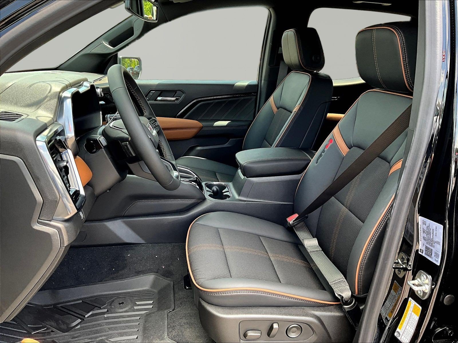 New 2026 GMC Canyon AT4 AWD/4WD image 16