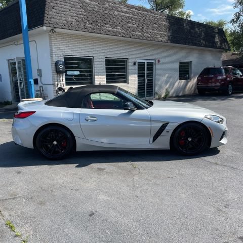 Used 2022 BMW Z4 M40i w/ Premium Package RWD image 11