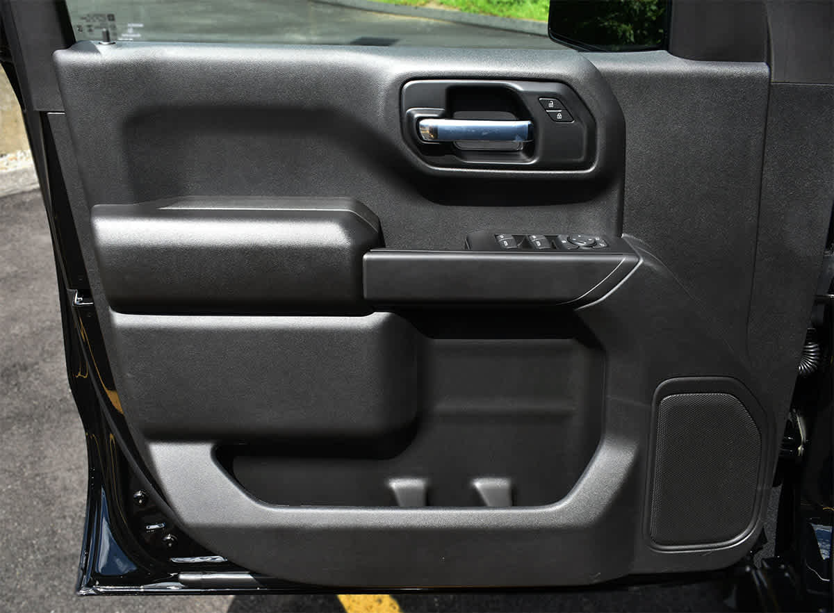 New 2026 Chevrolet Silverado 1500 Custom w/ Turbomax Blackout Package AWD/4WD image 19