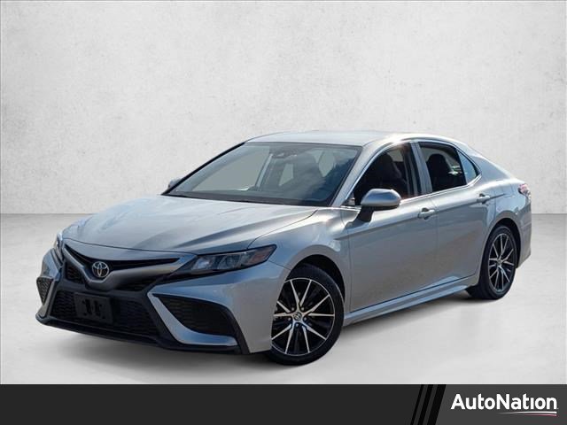 Used 2024 Toyota Camry SE w/ Cold Weather Package image 1