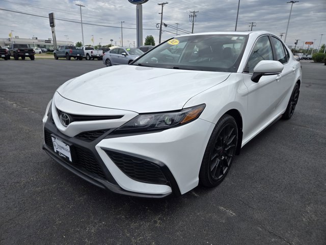 Used 2021 Toyota Camry SE w/ TRD Appearance Package (TMS) AWD/4WD image 4