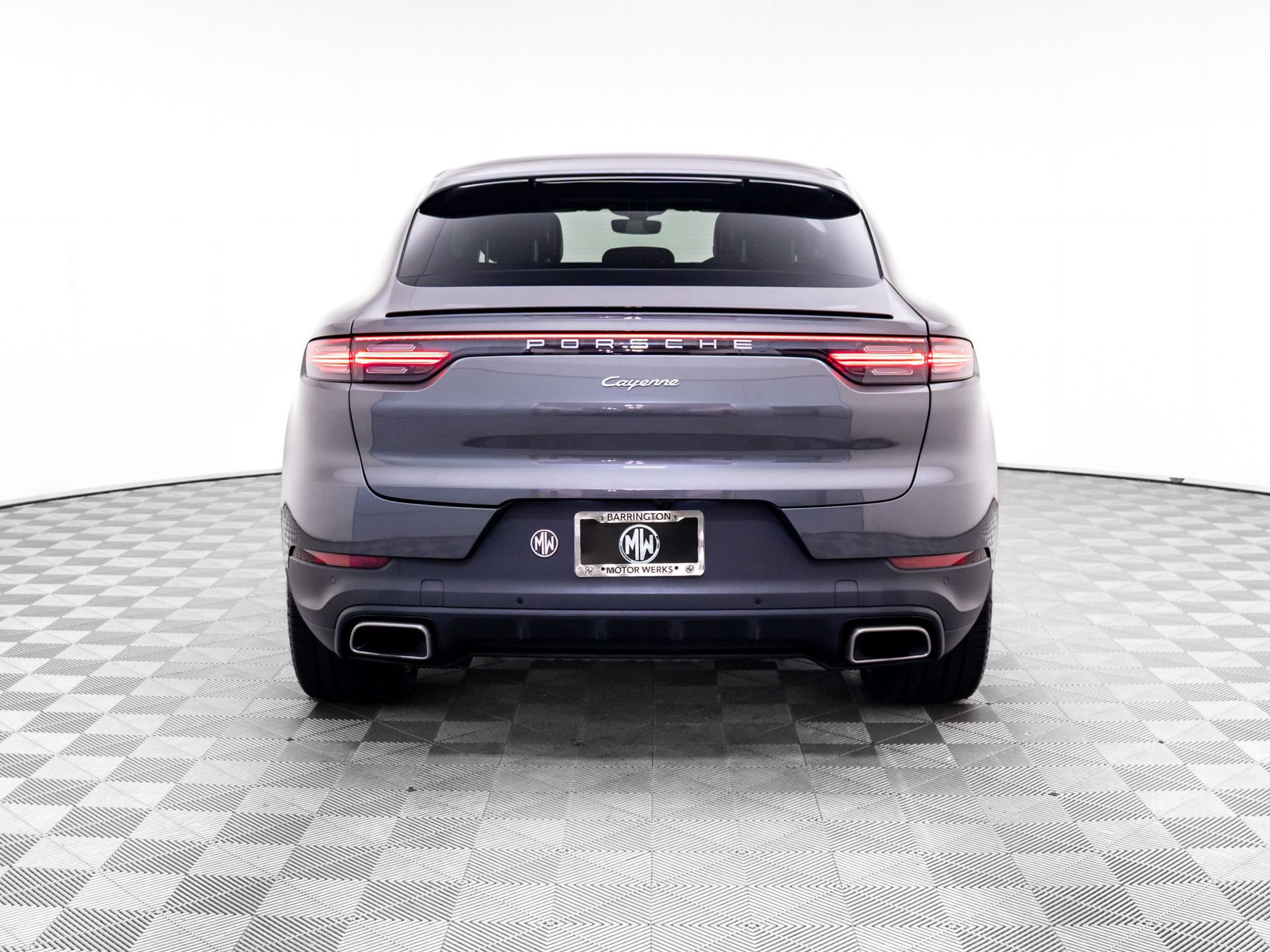 Used 2022 Porsche Cayenne Coupe AWD/4WD image 10