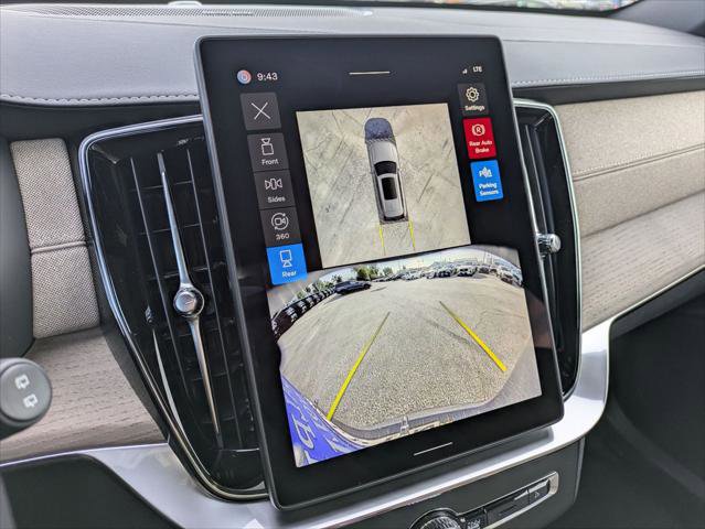 New 2026 Volvo XC90 T8 Plus w/ Protection Package Premier image 10