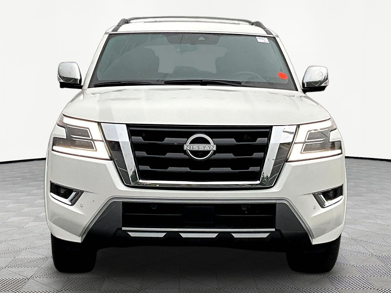 Used 2024 Nissan Armada Platinum w/ Captain's Chairs Package AWD/4WD image 2