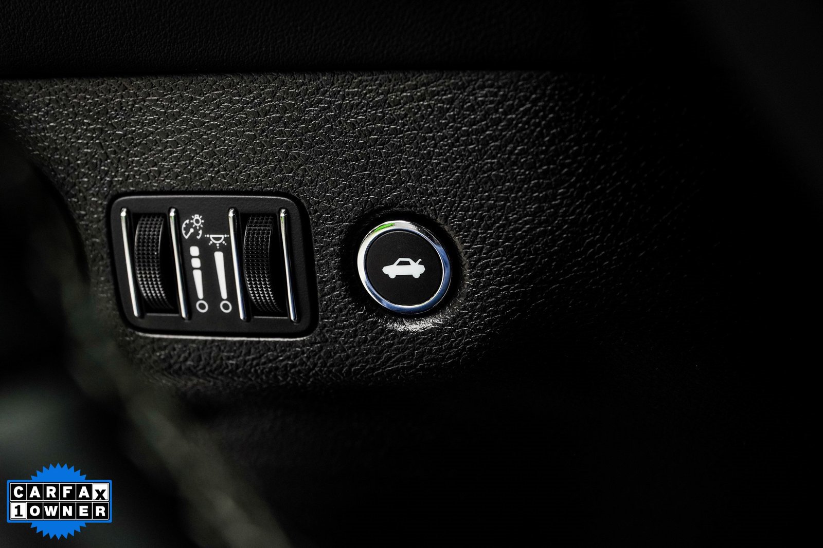 Used 2023 Dodge Challenger SRT Hellcat image 32