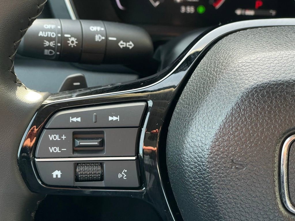 Certified 2025 Honda Pilot EX-L image 15