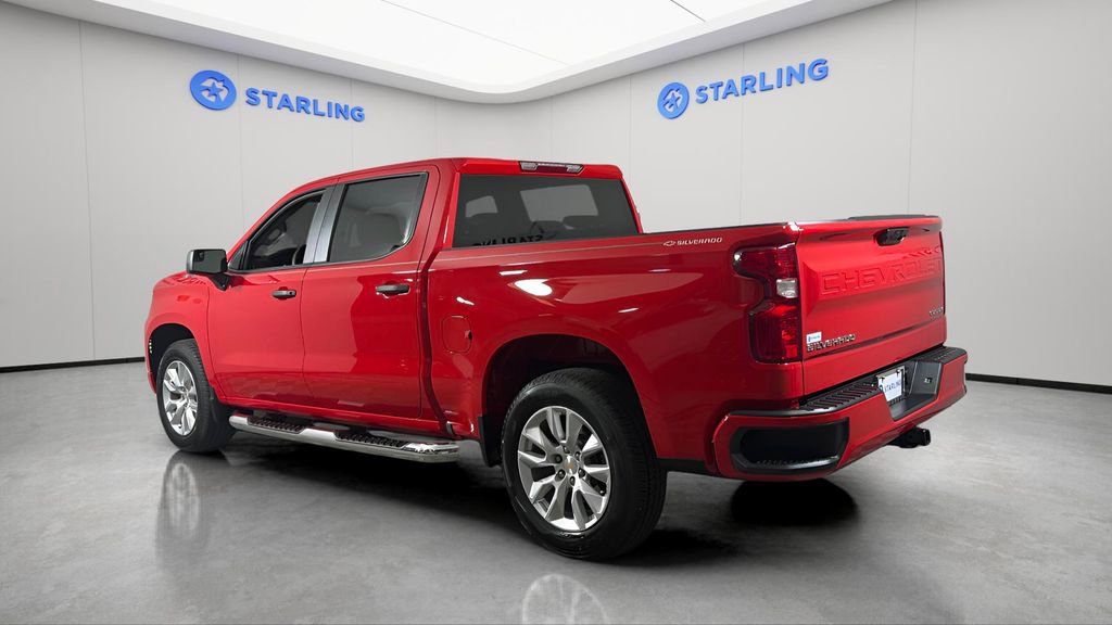 Used 2025 Chevrolet Silverado 1500 Custom RWD image 5