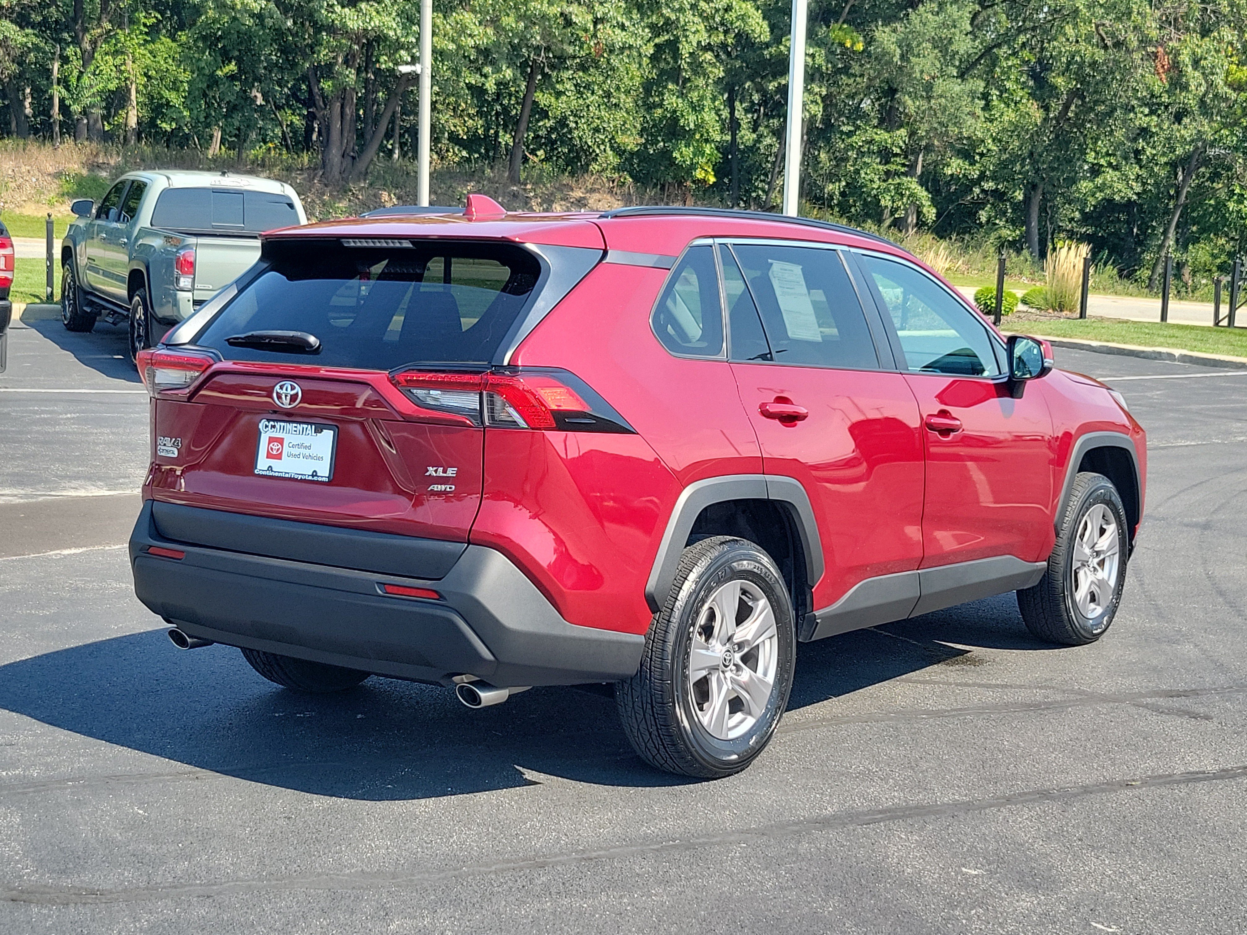 Certified 2023 Toyota RAV4 XLE AWD/4WD image 4