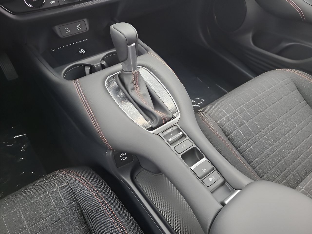 New 2027 Honda HR-V Sport image 26