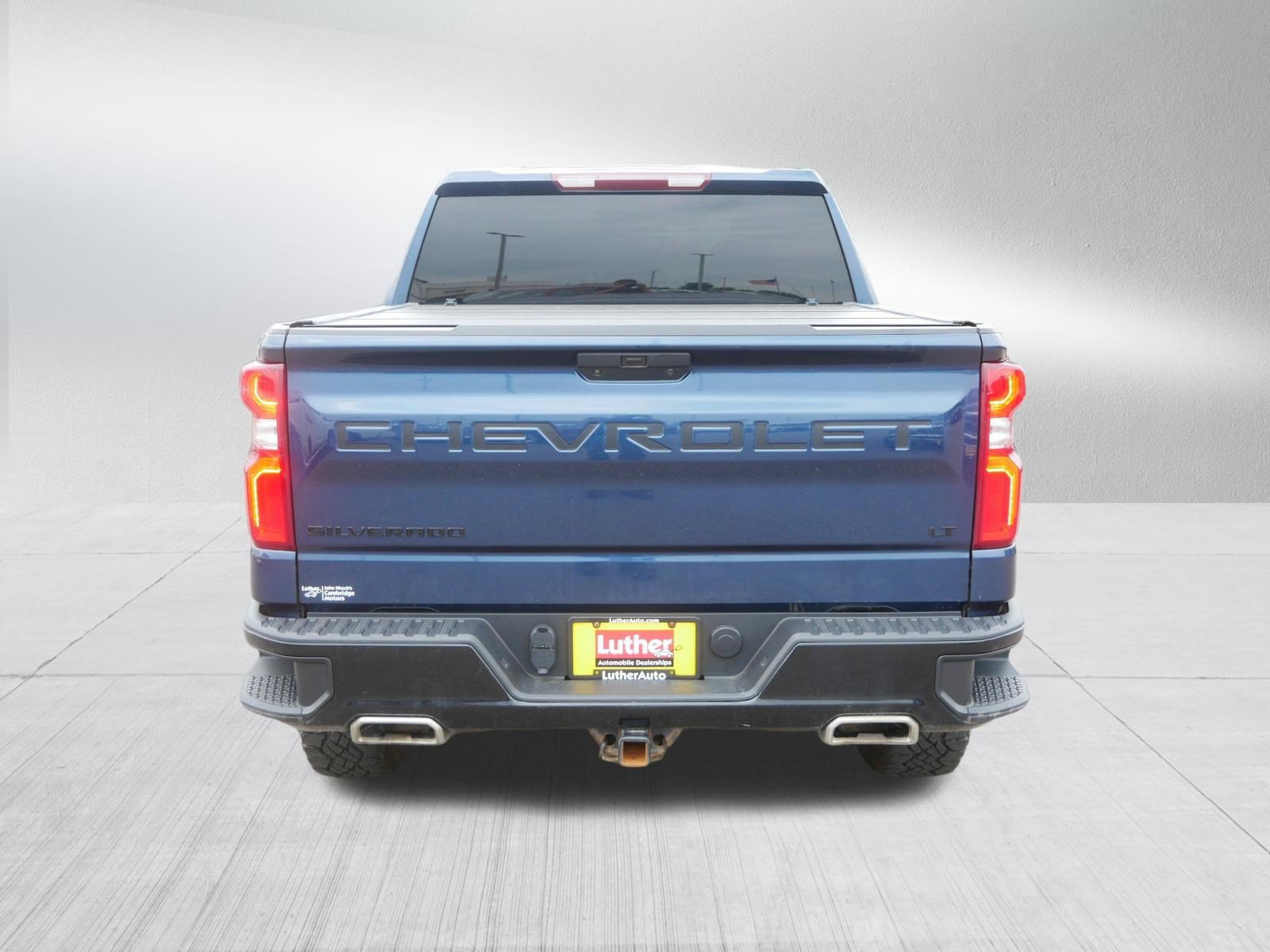 Certified 2021 Chevrolet Silverado 1500 LT Trail Boss w/ LPO, Dark Essentials Package AWD/4WD image 6