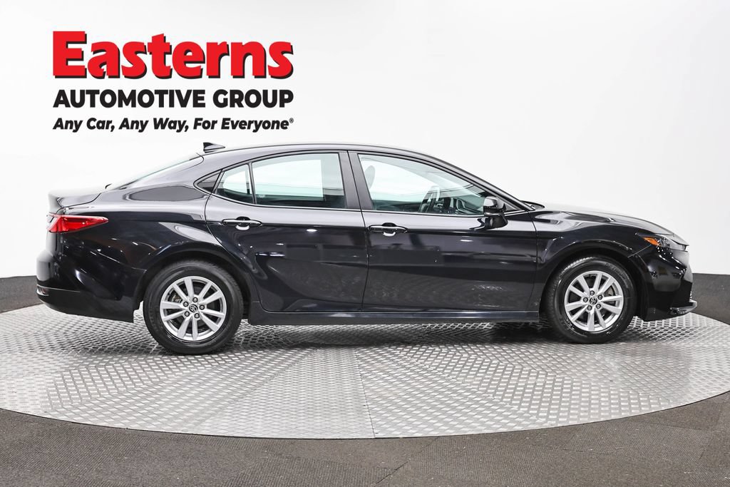 Used 2025 Toyota Camry LE FWD image 4