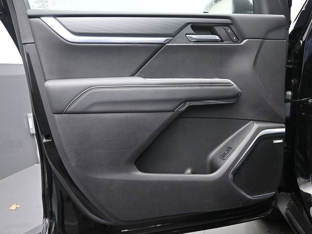 Certified 2025 GMC Acadia Elevation image 12