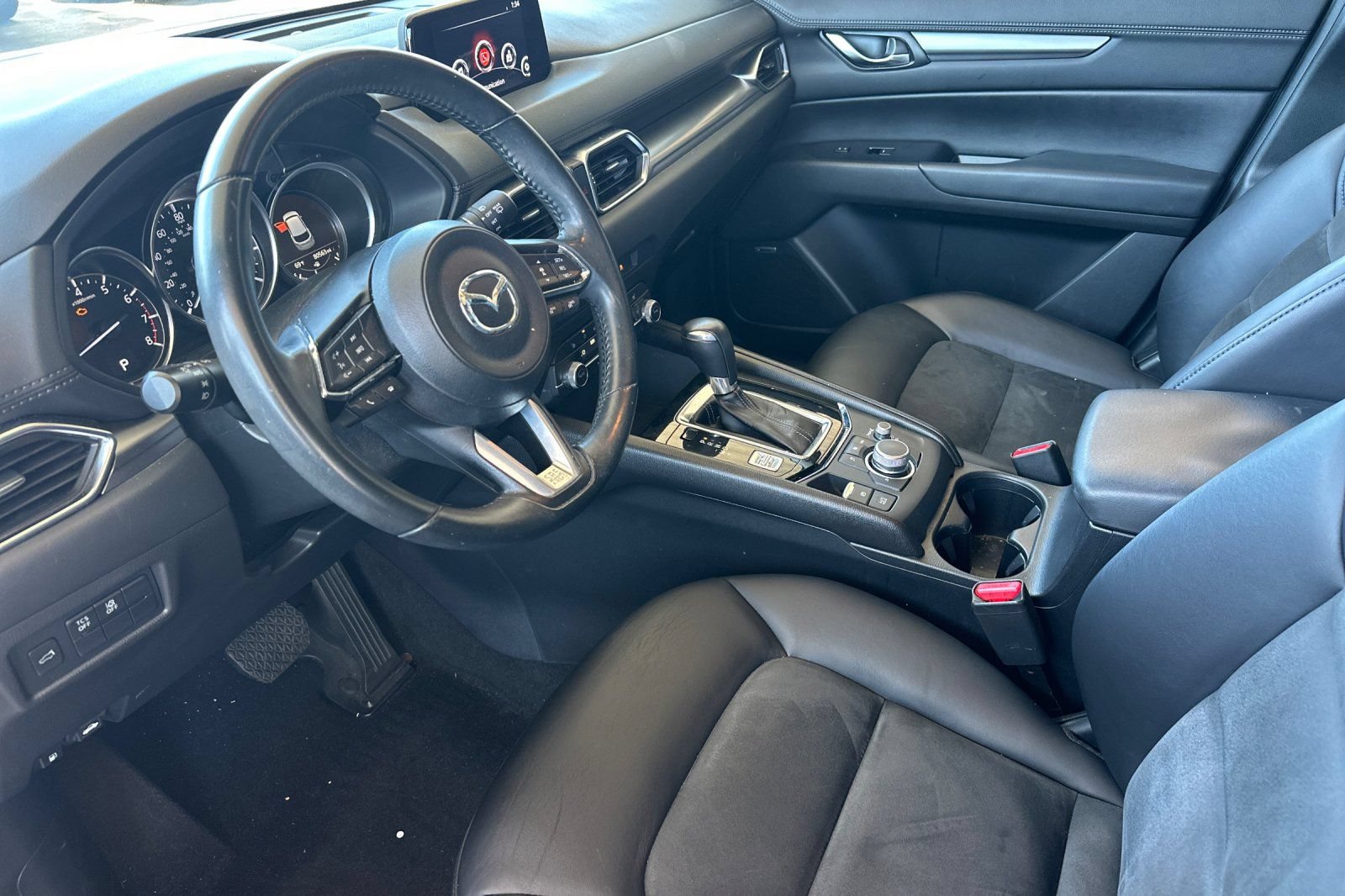 Used 2020 MAZDA CX-5 Touring FWD image 10