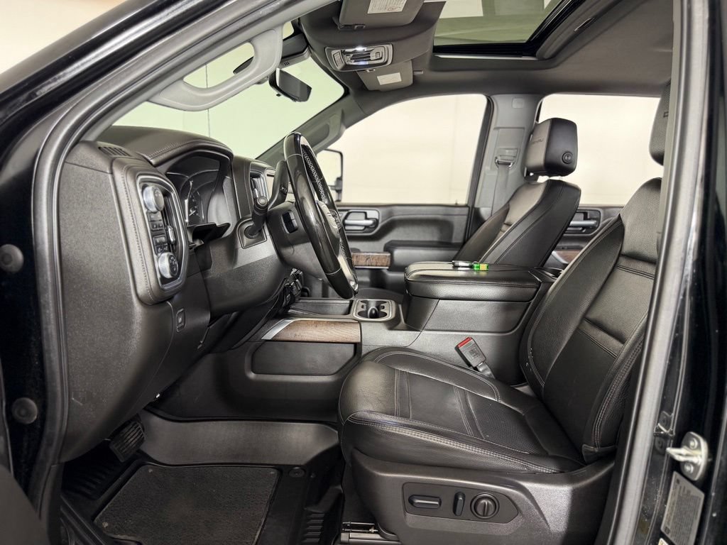 Certified 2023 GMC Sierra 3500 Denali w/ Denali Ultimate Package AWD/4WD image 35