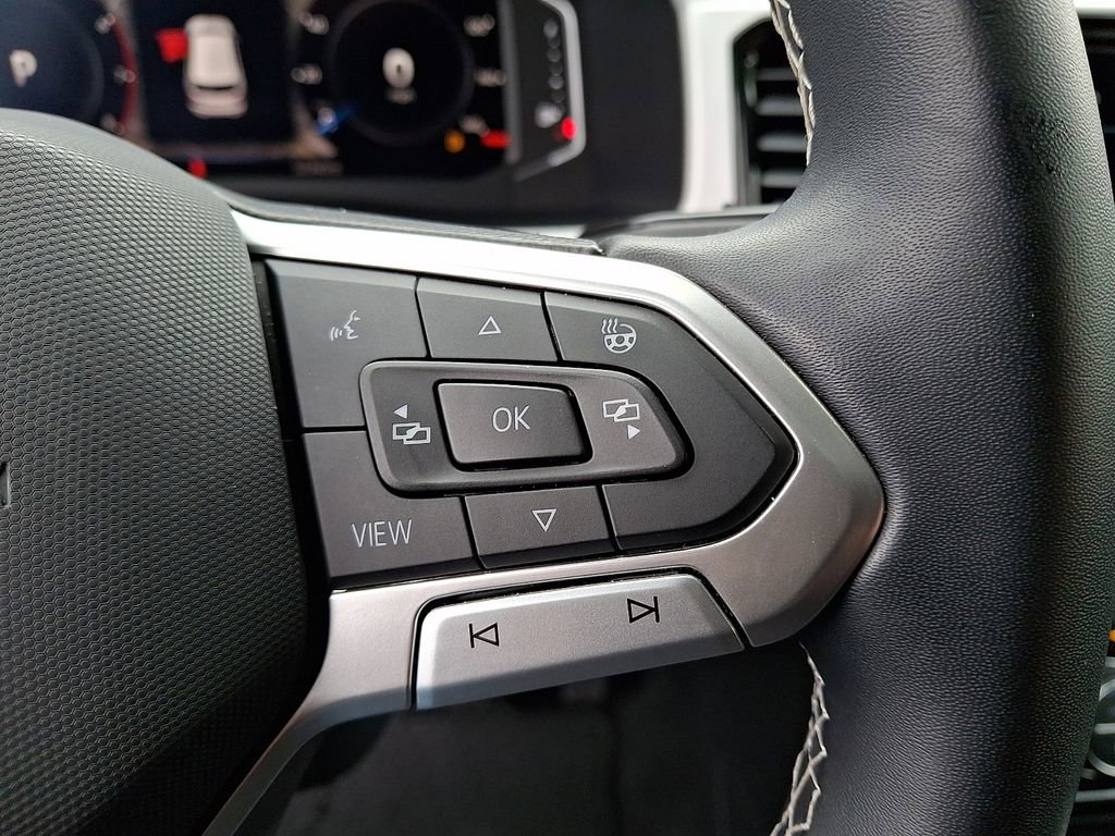 Used 2023 Volkswagen Atlas Cross Sport SEL image 23