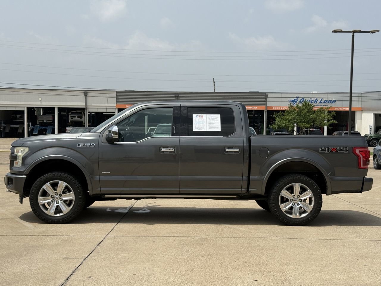 Used 2017 Ford F150 Platinum AWD/4WD image 3