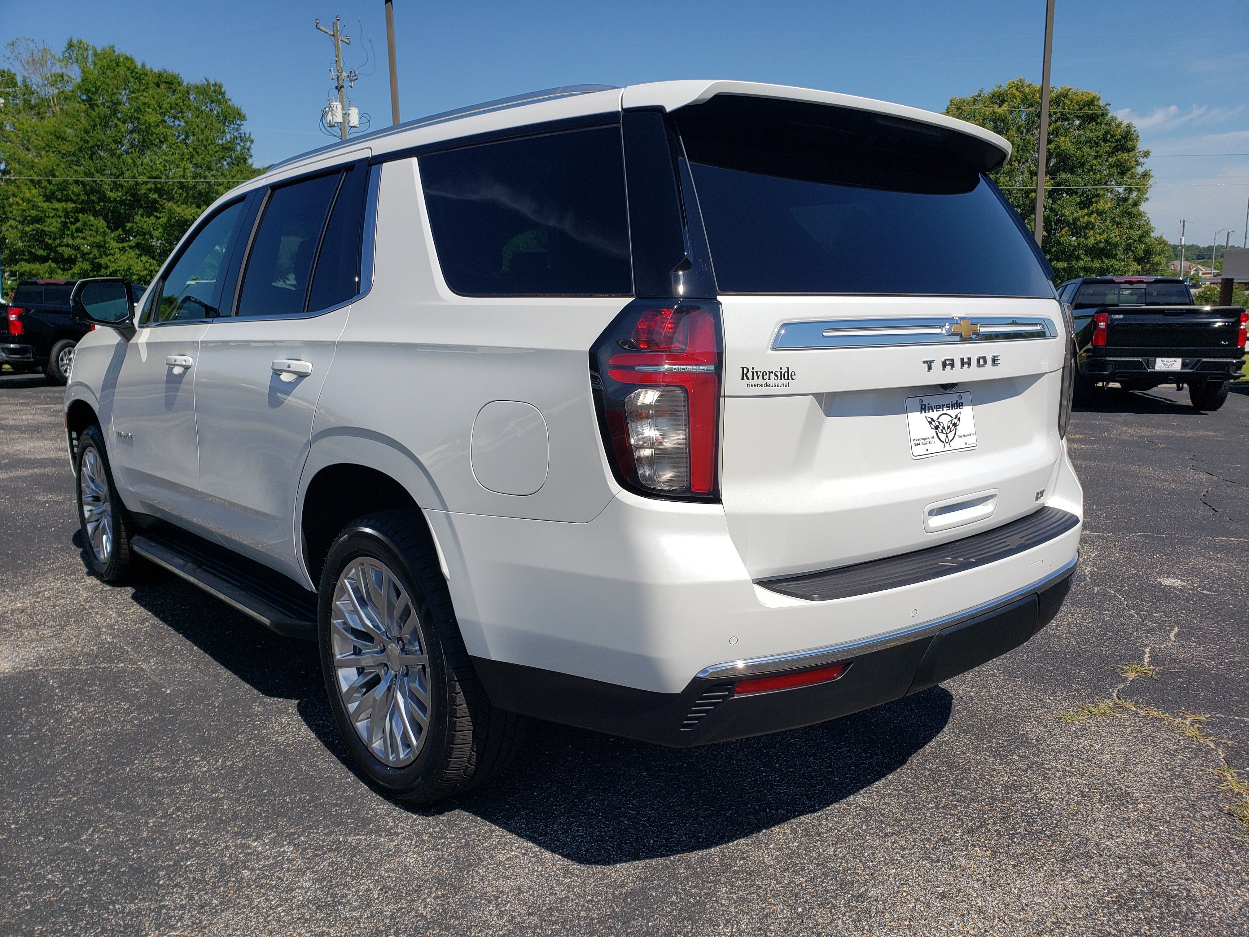 Used 2023 Chevrolet Tahoe LT w/ LT Signature Plus Package RWD image 4