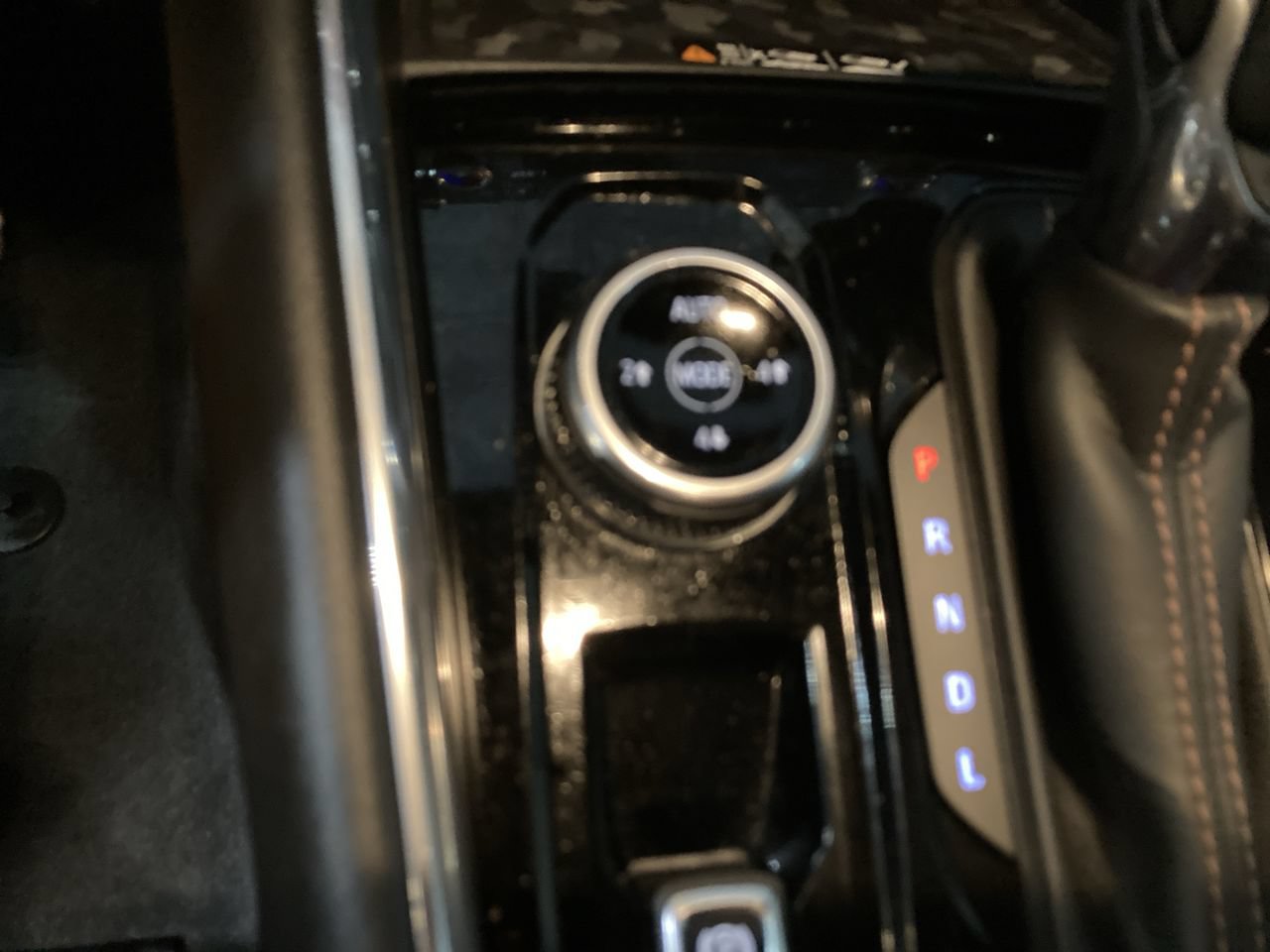 Used 2024 GMC Canyon AT4 w/ AT4 Premium Package AWD/4WD image 13